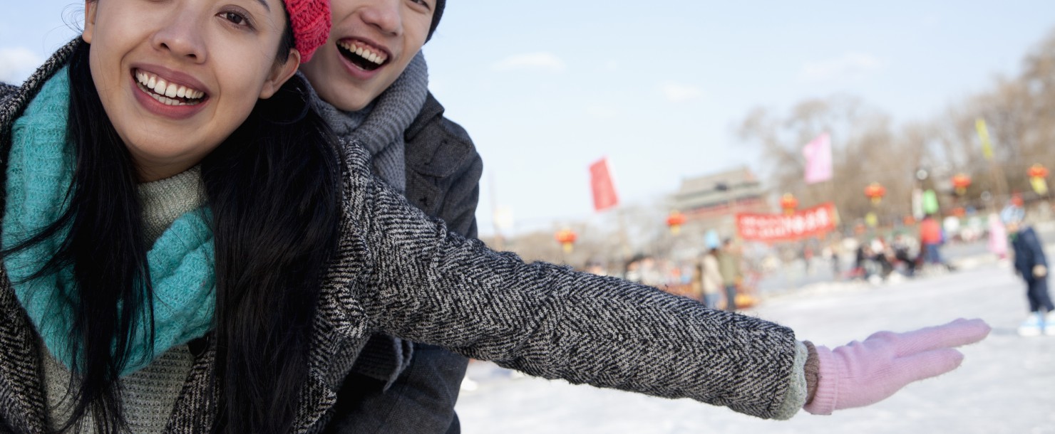 Nous créons des systèmes de patinoires de Loisirs & de Compétition